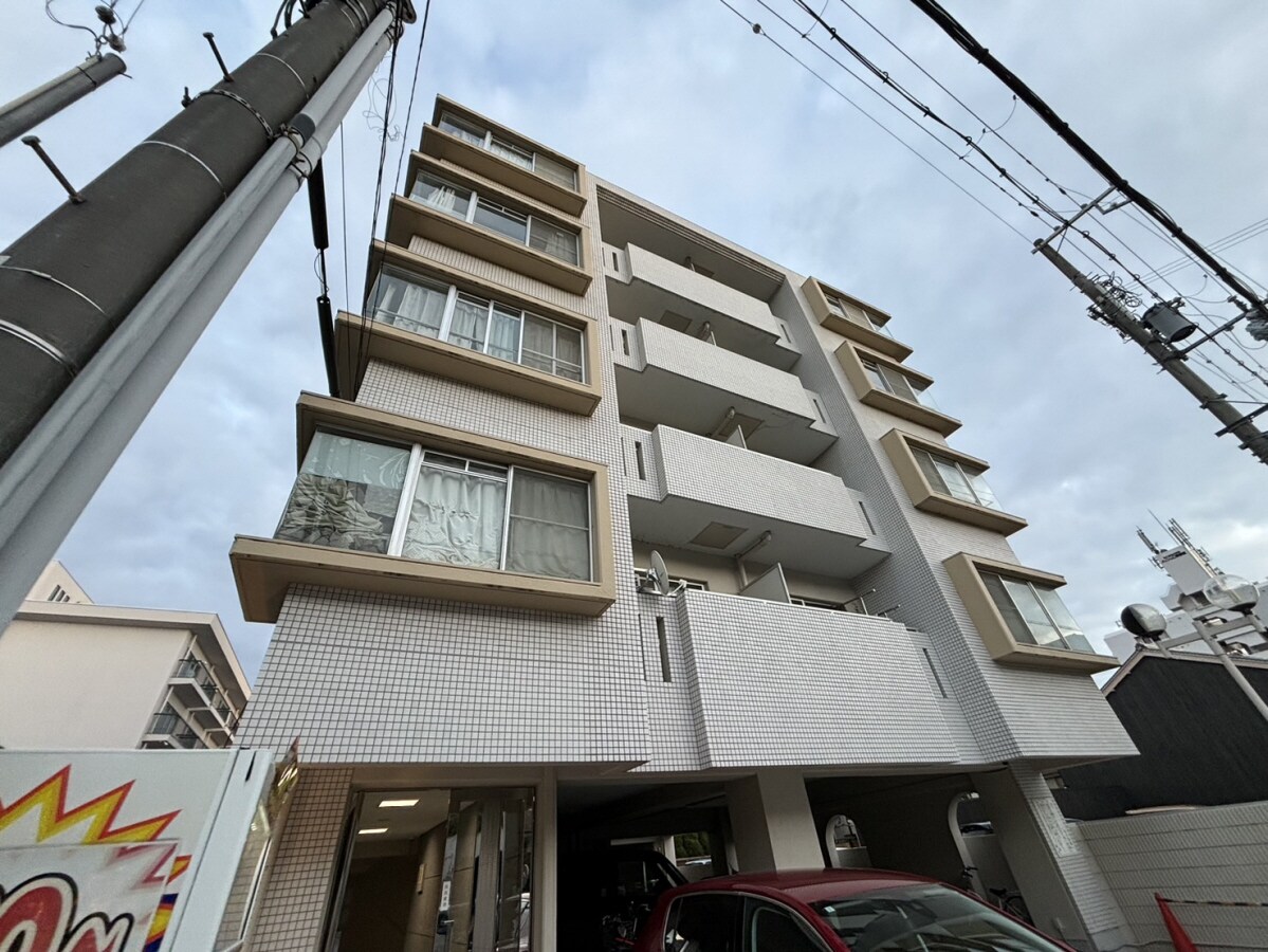 リッチウォーク城の東の物件外観写真