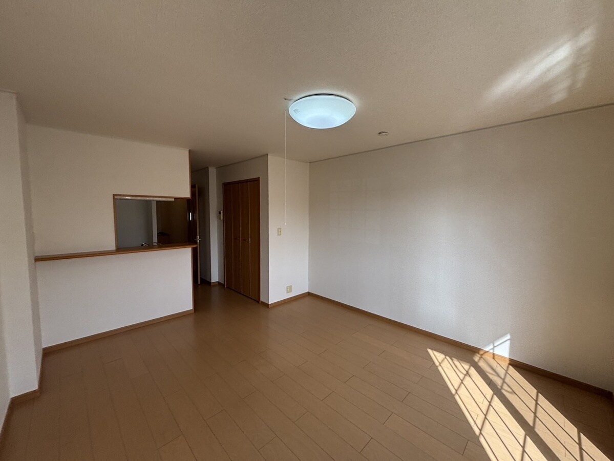 ウエスト ウッド アベニューの物件内観写真