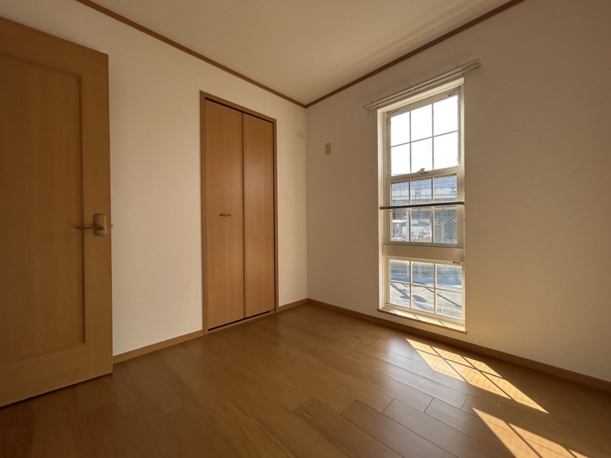 フリーデンAの物件内観写真