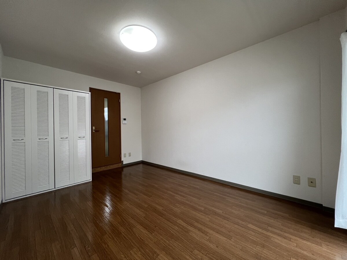 雅ガーデンハイツNの物件内観写真