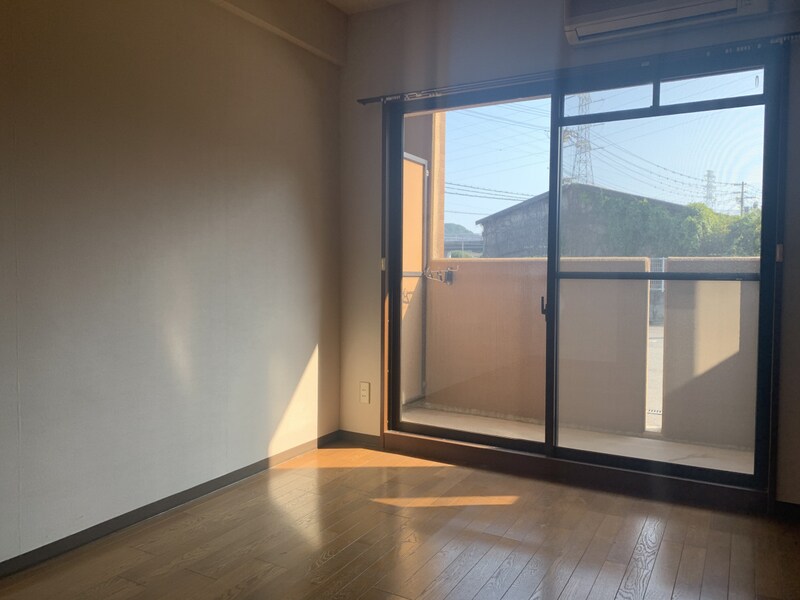 上野マンションの物件内観写真