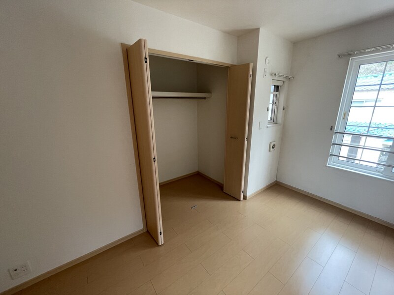 シュラインイーストの物件内観写真