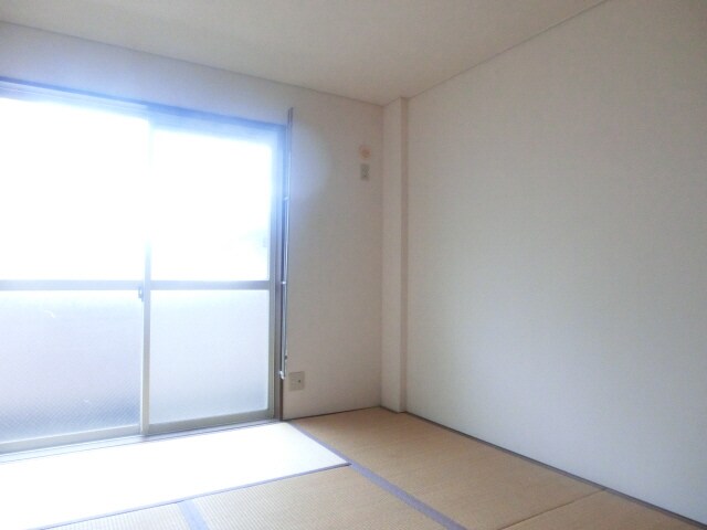 アムールエバーハイツの物件内観写真