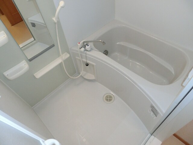 ウッドパストラルIの物件内観写真