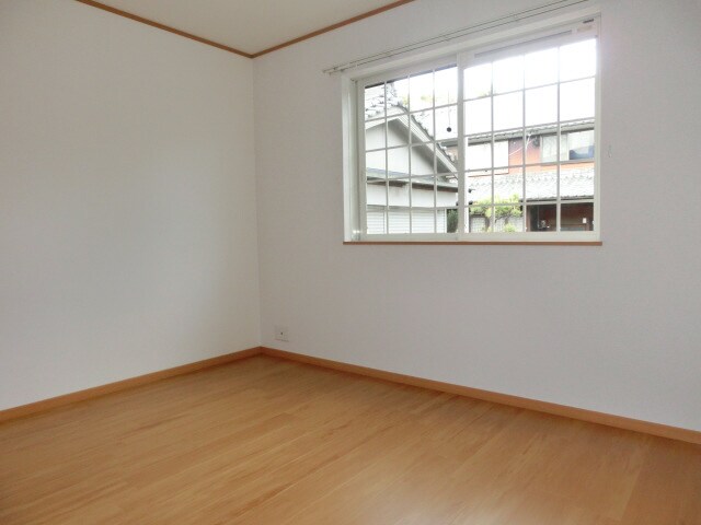 ウッドパストラルIの物件内観写真