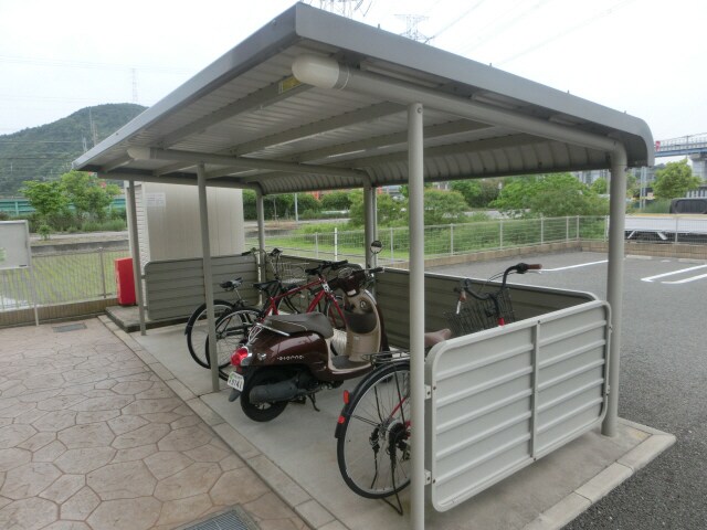 グラスランドの物件内観写真