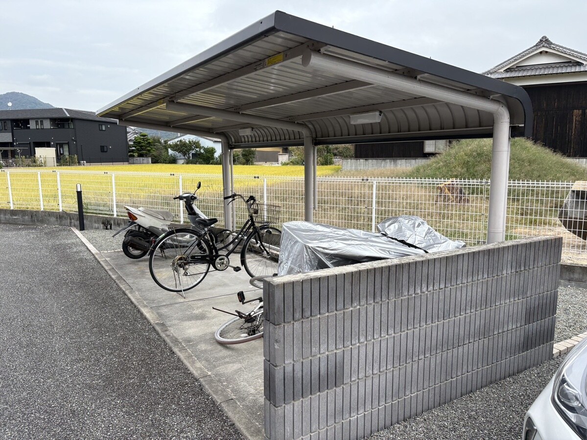 アルト ウンド ユングの物件内観写真