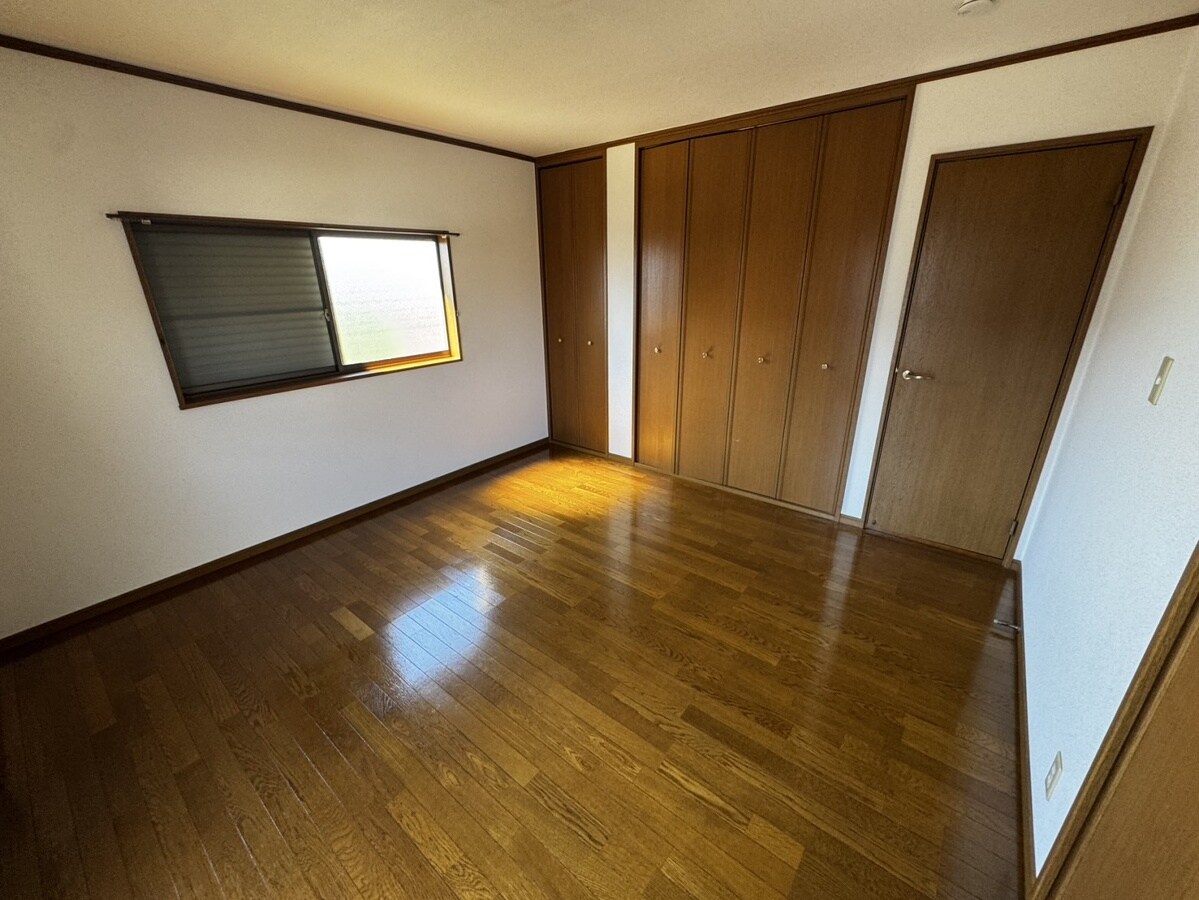 アベニュー安室の物件内観写真