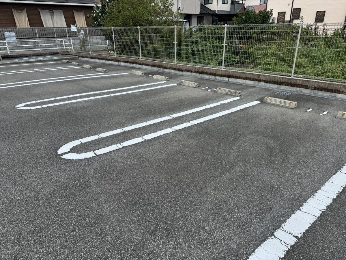 カトレーヴⅥの物件外観写真