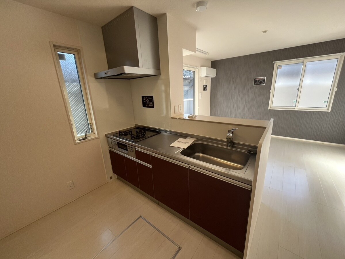 フォーリーフ・ヴィラの物件内観写真