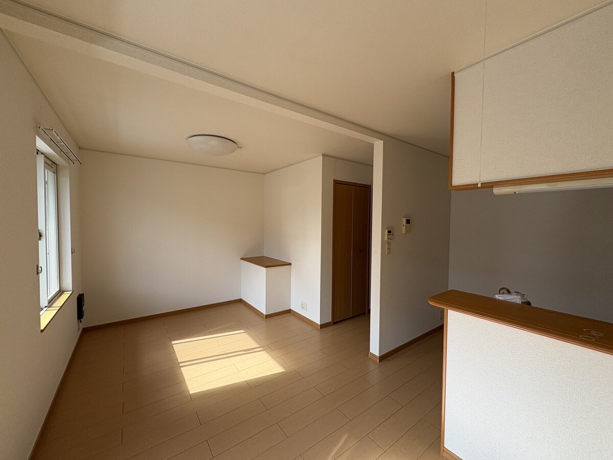 トレス・シエーネの物件内観写真