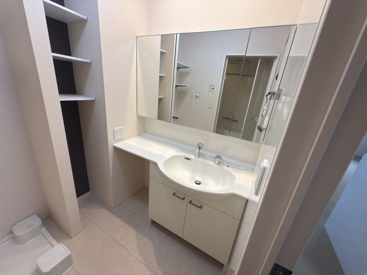 ベルメゾン荒川の物件内観写真