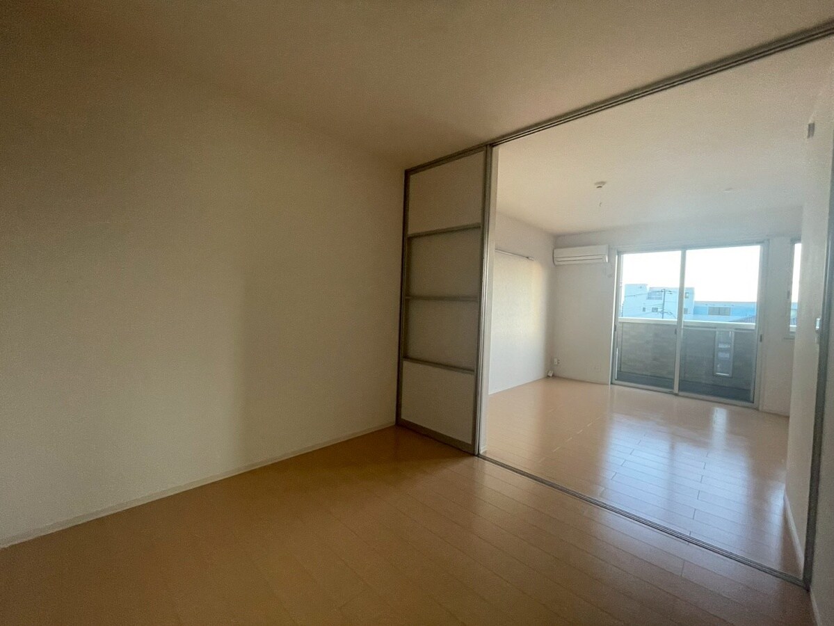 亀山駅 徒歩5分 3階の物件内観写真