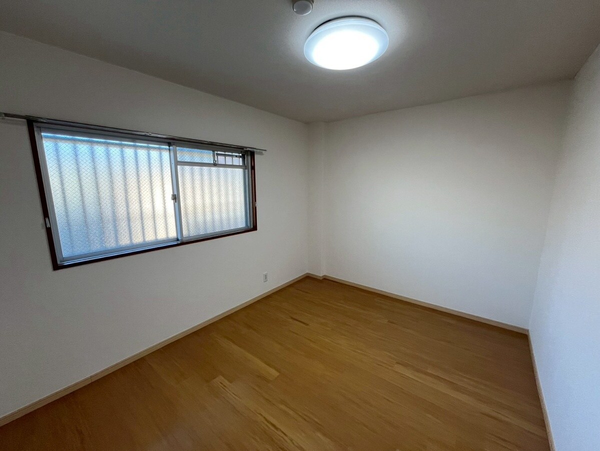 レジデンス英賀保の物件内観写真