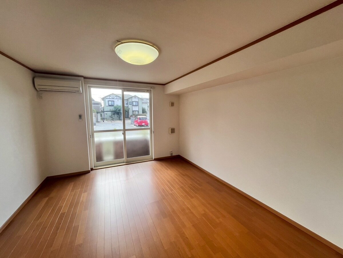 アウローラ玉手Aの物件内観写真