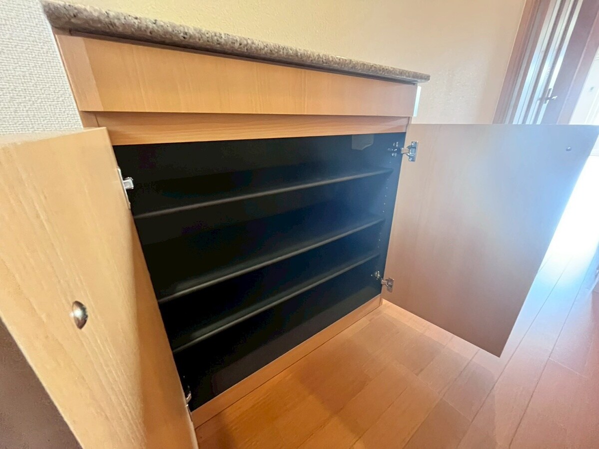 アウローラ玉手Aの物件内観写真