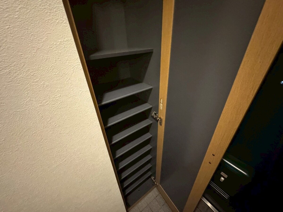 ネオクオーツ幸 弐番館の物件内観写真