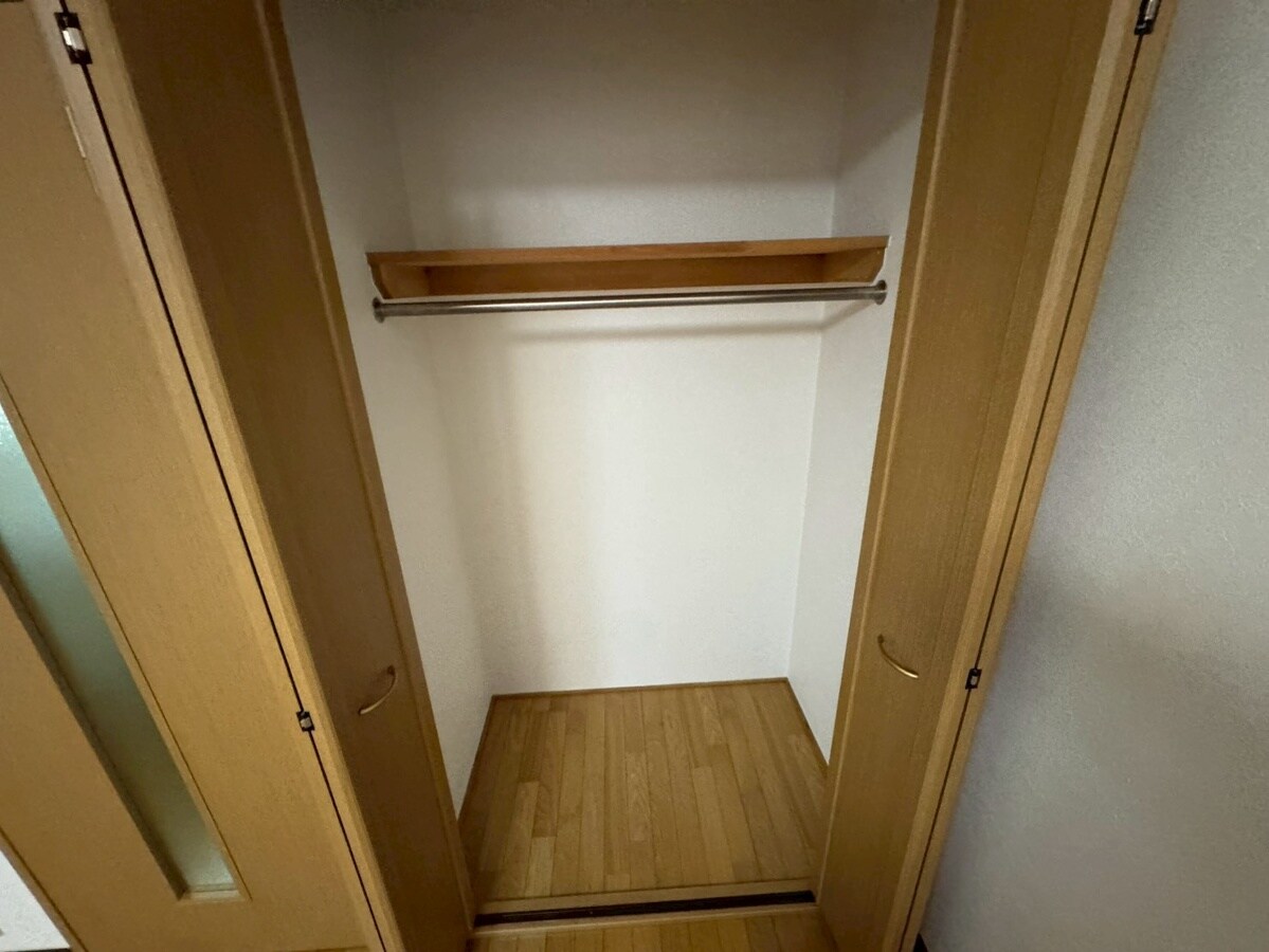 ネオクオーツ幸 弐番館の物件内観写真