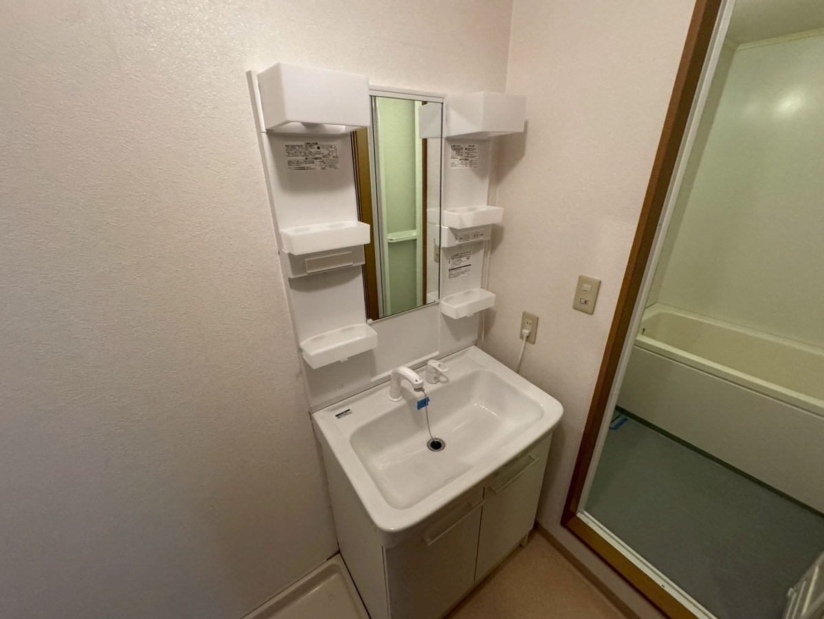 ネオクオーツ幸 弐番館の物件内観写真
