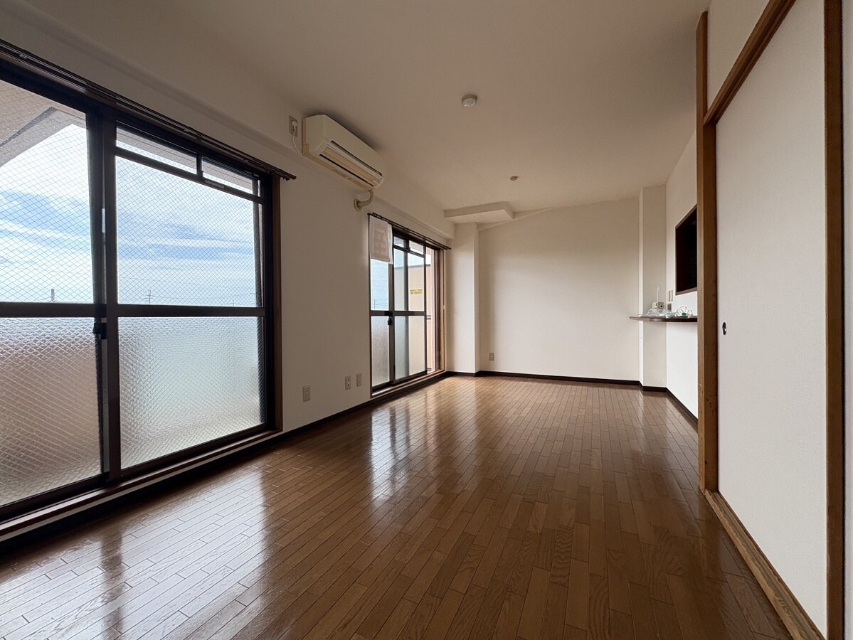 ヌーベ・ゆらのの物件内観写真