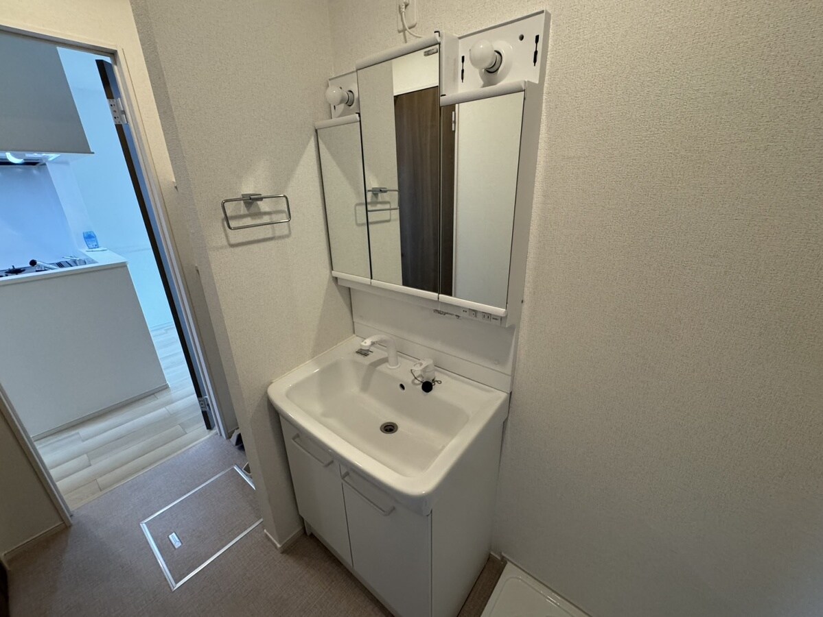 メゾン・カルムBの物件内観写真