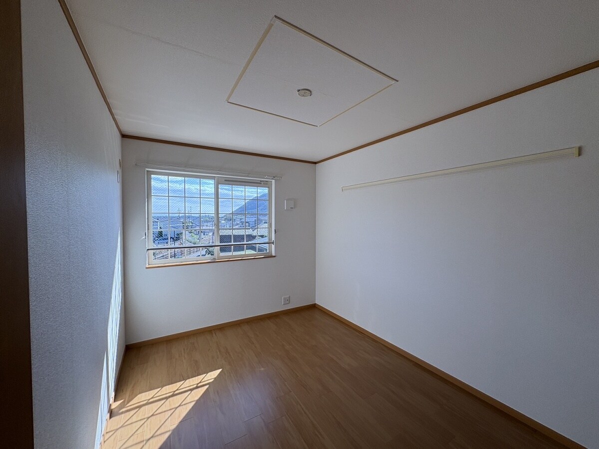 ヴィラ・ポポラーレⅠの物件内観写真