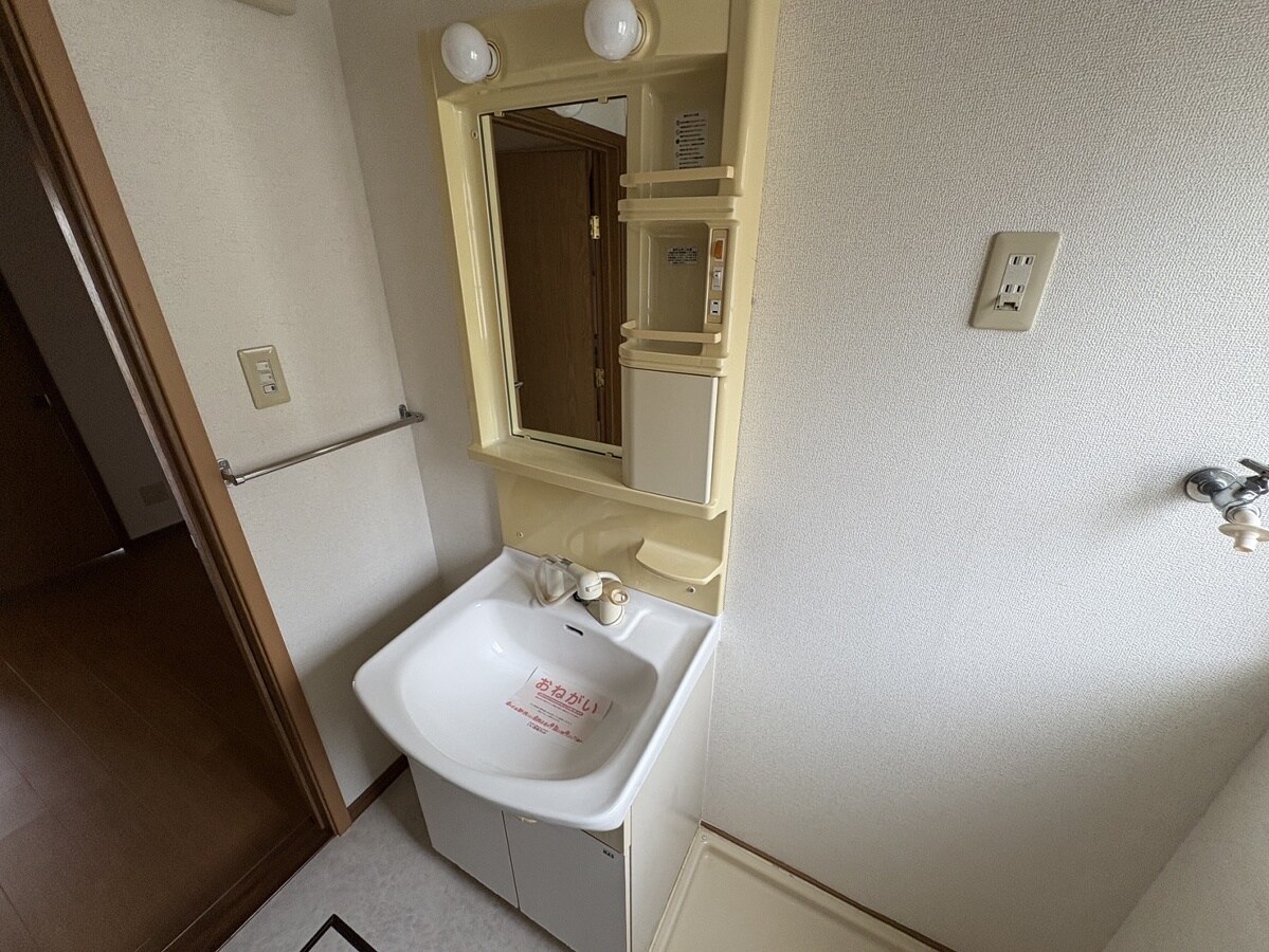 クレストヨコセキの物件内観写真