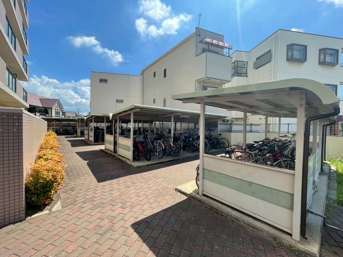 キャッスルコート東辻井の物件外観写真