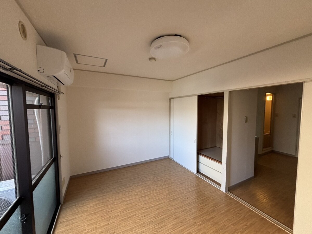 イトーピア野里の物件内観写真