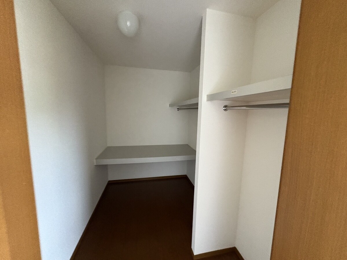 ハッピーロード佐土の物件内観写真