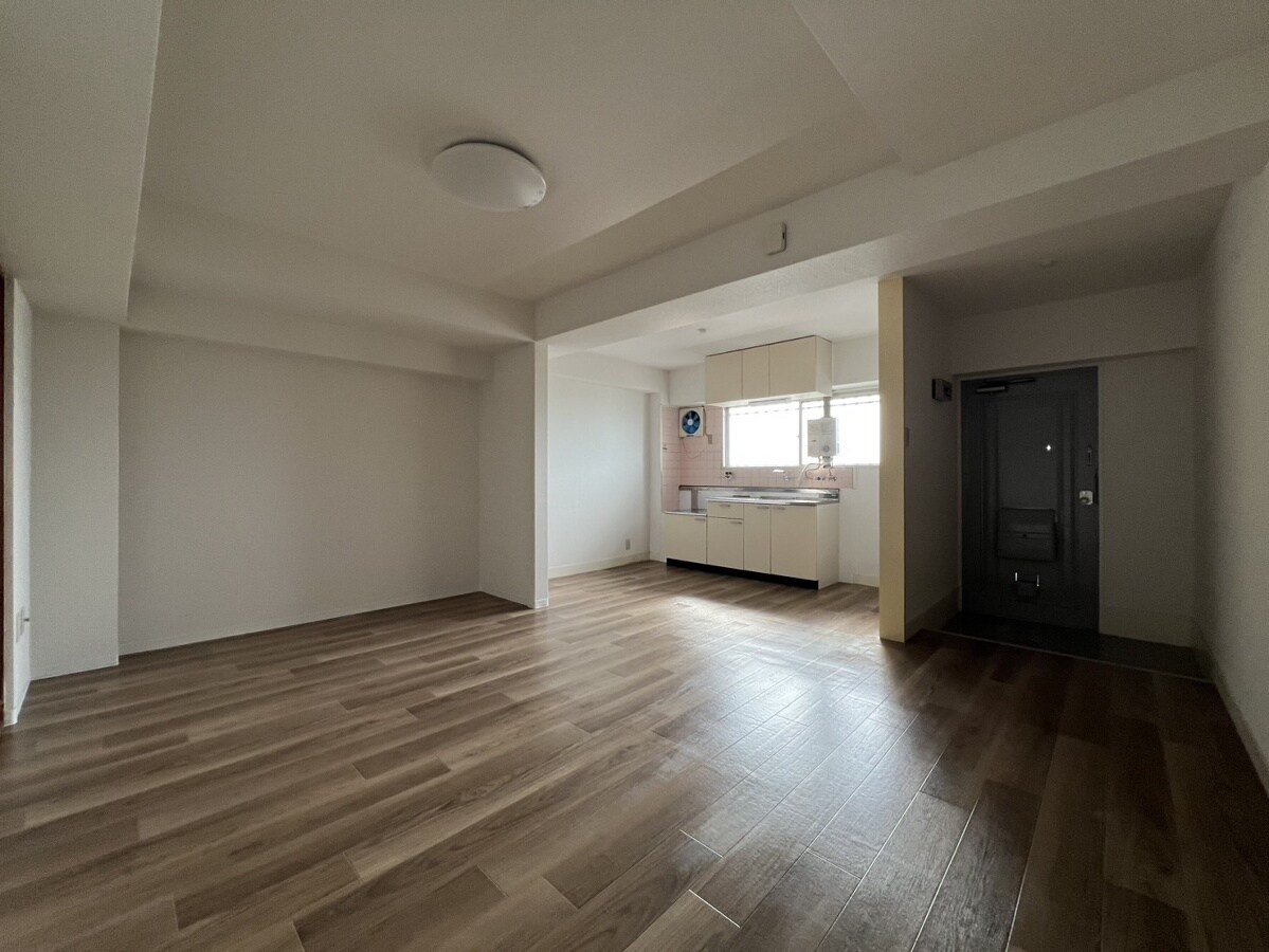 オリエンタルマンションの物件内観写真