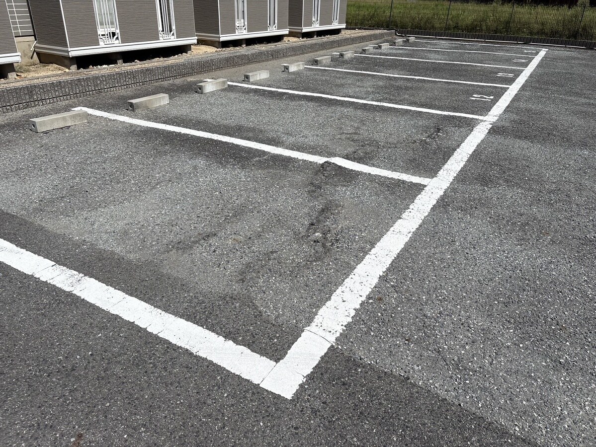 サンライフ・アイ E棟の物件外観写真