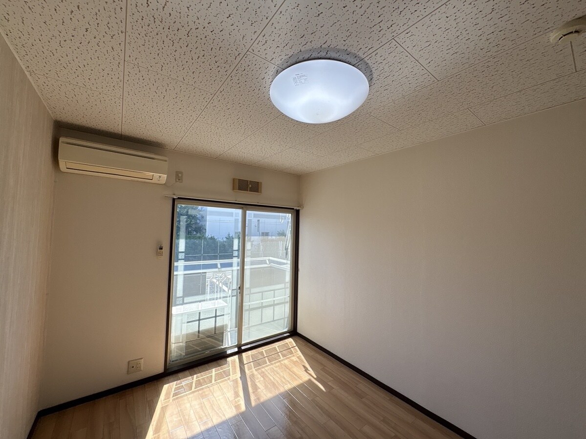 サンライフ・アイ E棟の物件内観写真