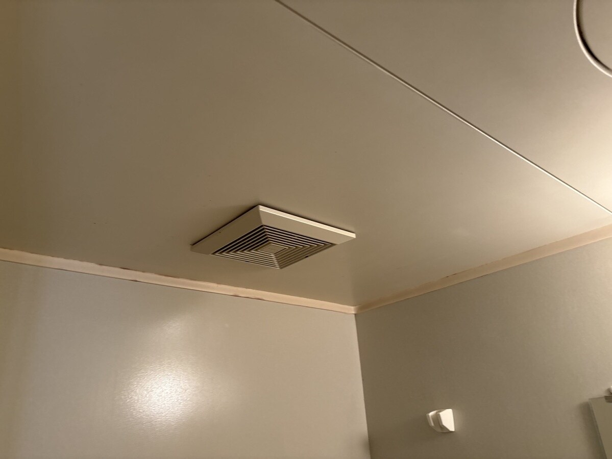 サンライフ・アイ E棟の物件内観写真