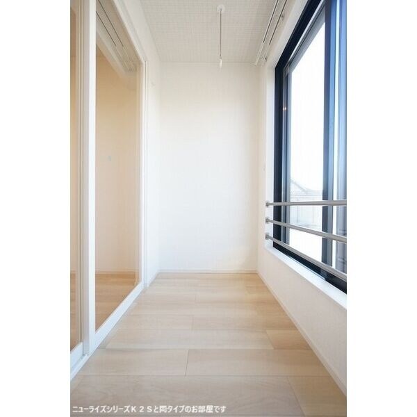 サクラ・コート阿成の物件内観写真