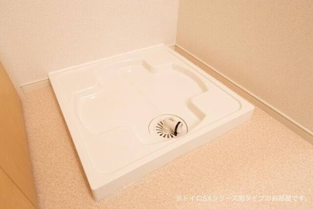 ベル フィオーレ Bの物件内観写真