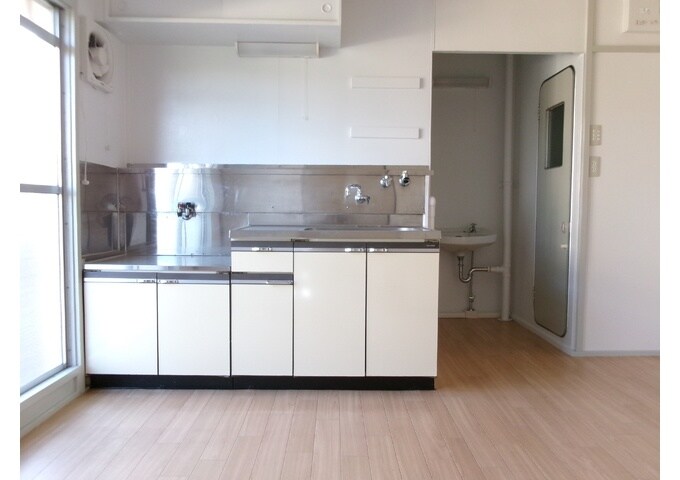 姫路市川公社団地 1号棟の物件内観写真