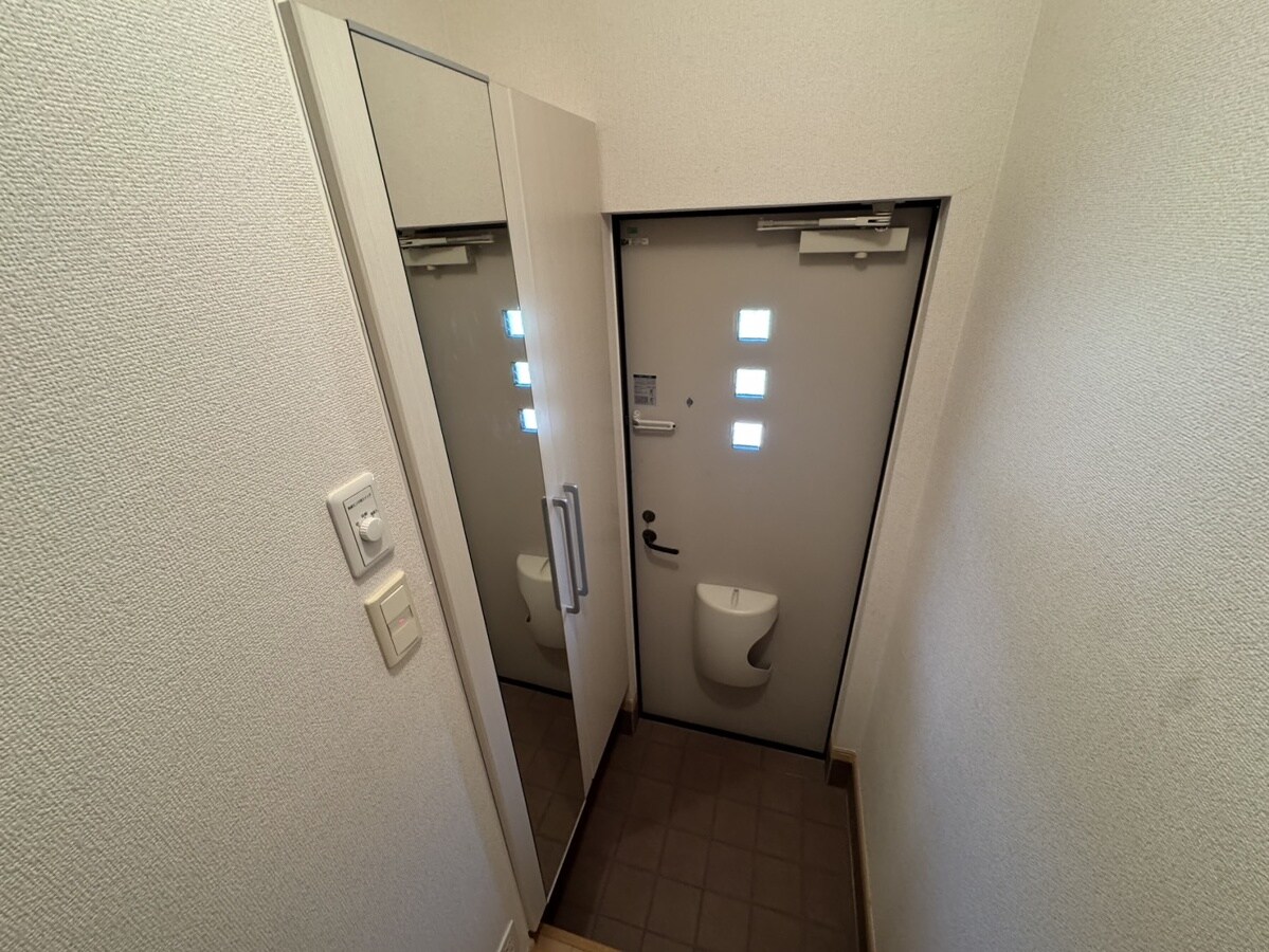 スクエア・センチュリーの物件内観写真