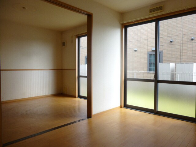 ソレジオ吾妻の物件内観写真