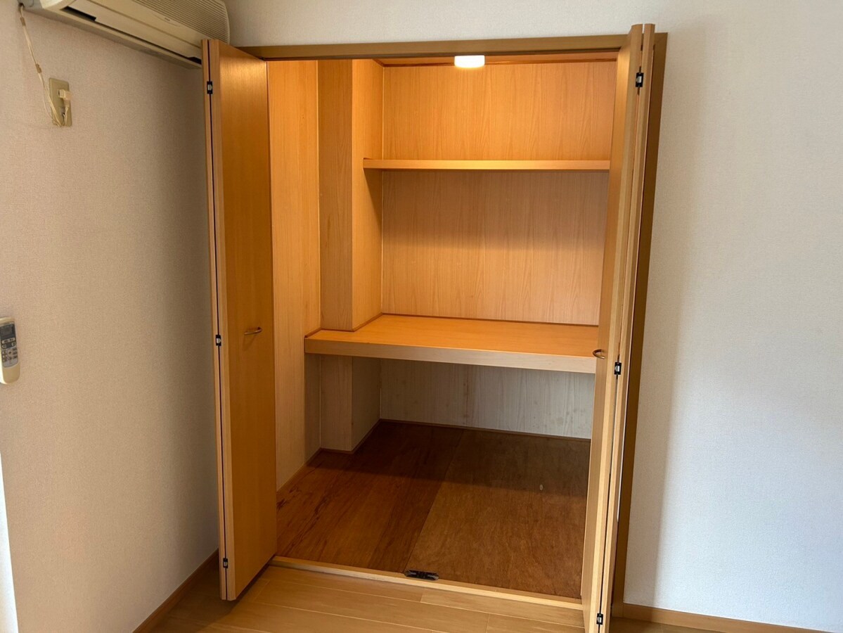 ボニート リーオⅠの物件内観写真