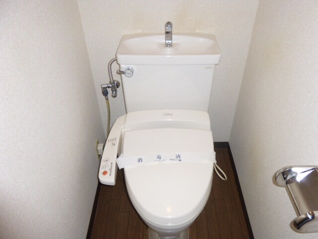 キャッスルコート東辻井の物件内観写真