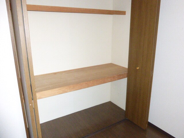 キャッスルコート東辻井の物件内観写真