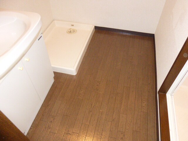 キャッスルコート東辻井の物件内観写真