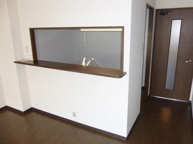 キャッスルコート東辻井の物件内観写真