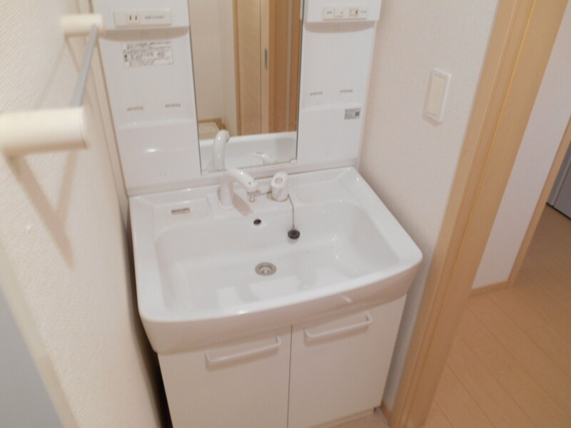 アイリスガーデンBの物件内観写真