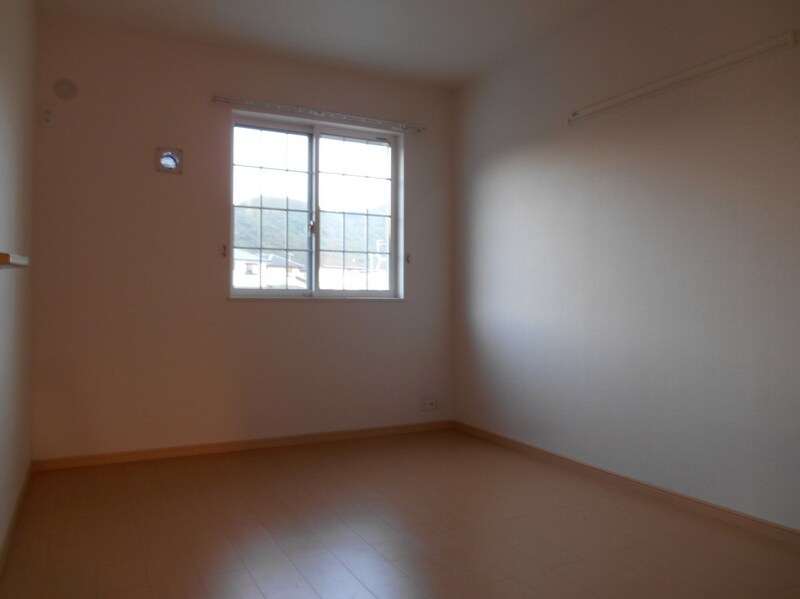 アイリスガーデンBの物件内観写真