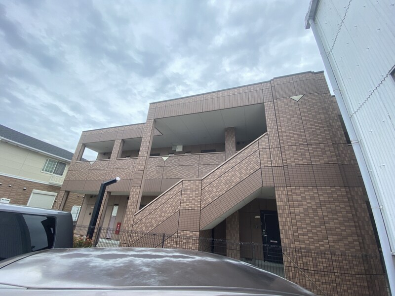 亀山駅 徒歩11分 1階の物件外観写真