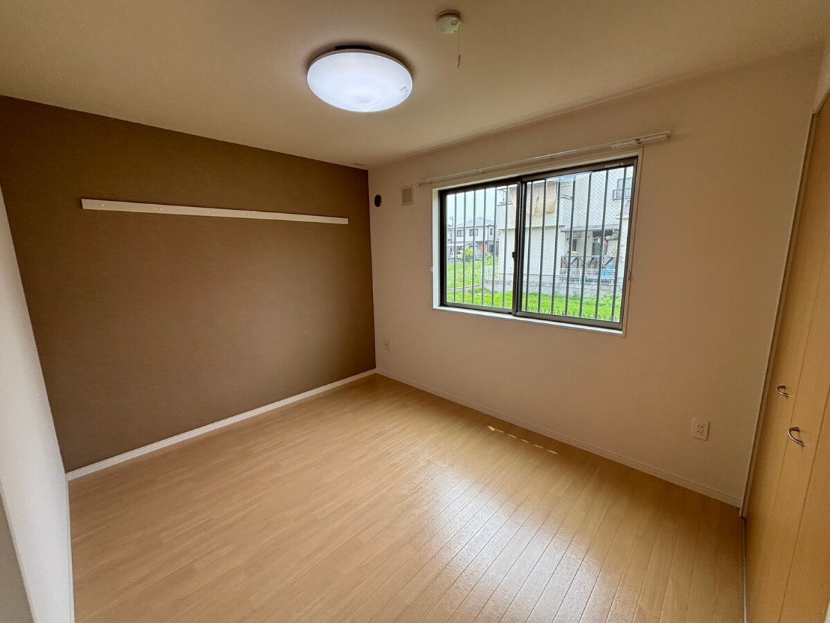 アイリスガーデンの物件内観写真