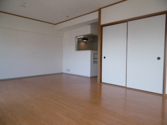 ラグレイス姫路の物件内観写真