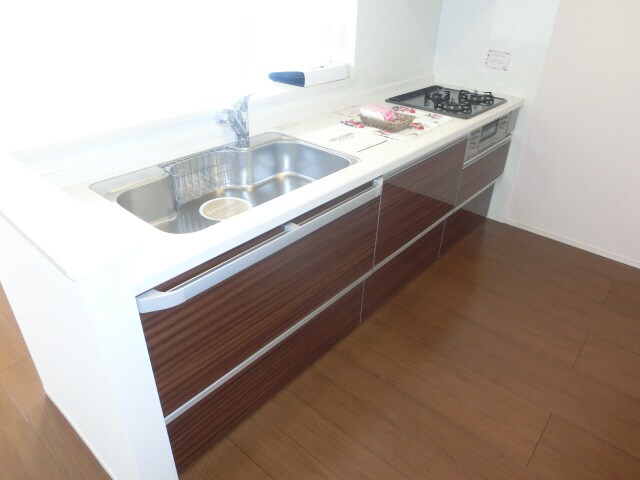 ヴィラ・フォレスティアの物件内観写真